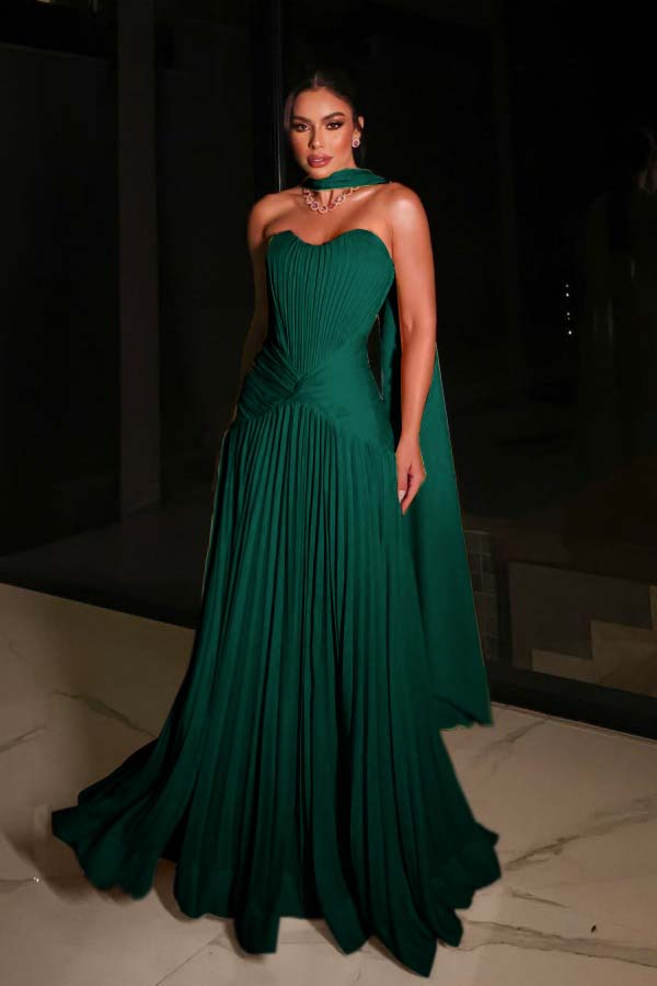 Glamorous Strapless Sleeveless Pleated Long Prom Dress with Scarf