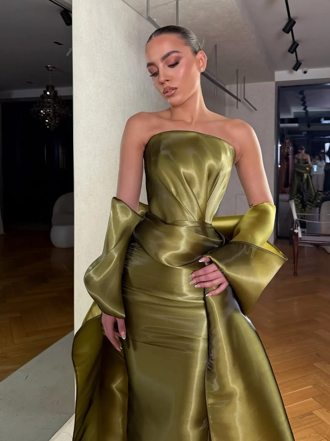Dreamy Green Satin Strapless Sleeveless Long Prom Dress with Bow