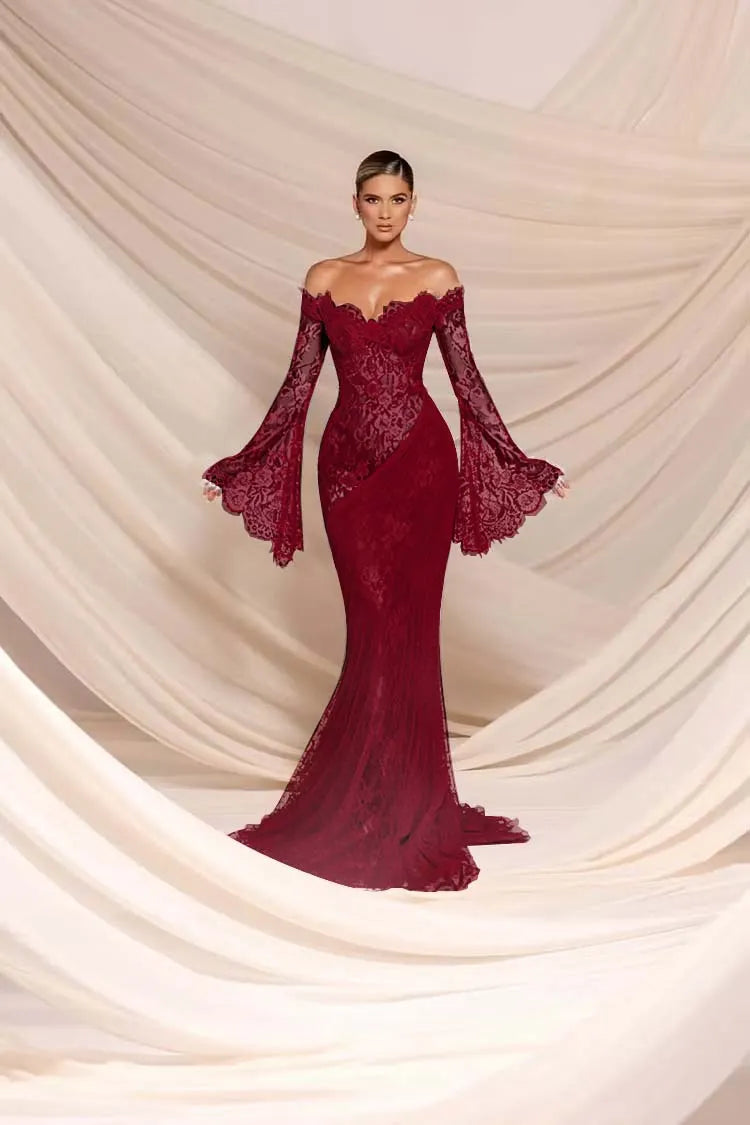Charming White Lace Bateau Neck Long Sleeves Mermaid Wedding Dress