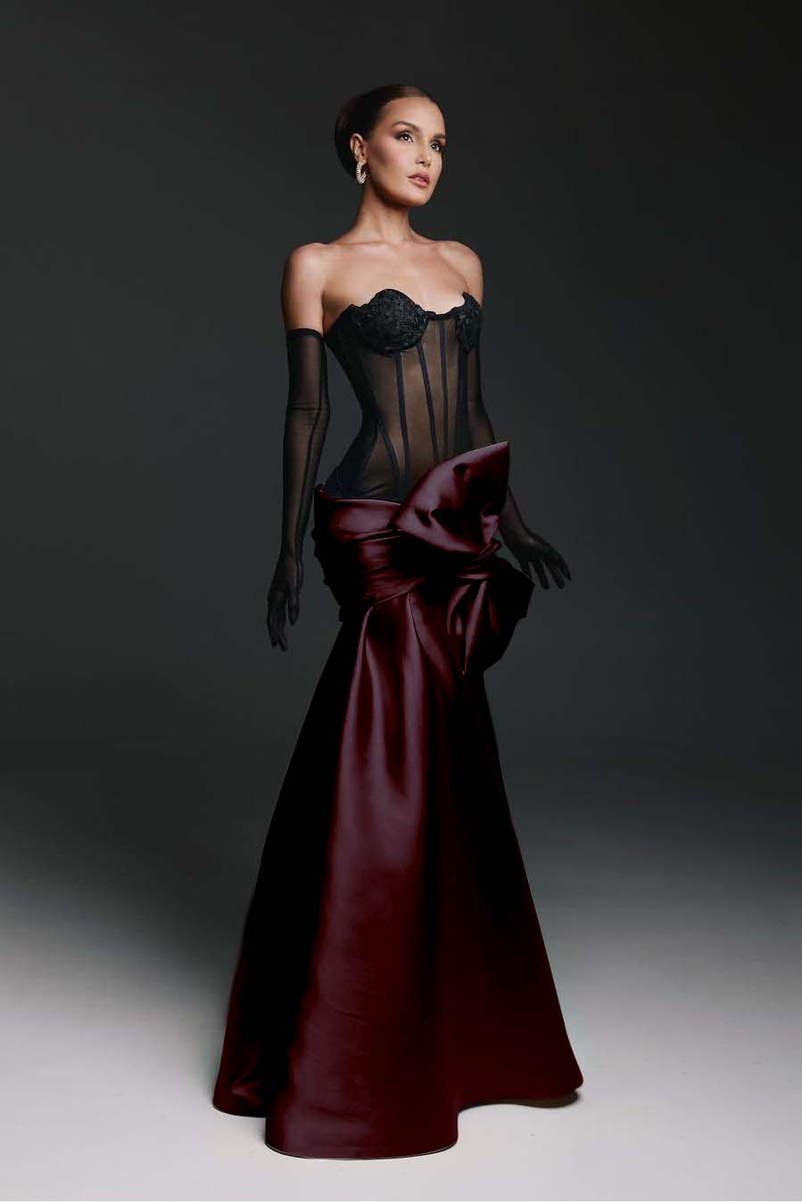 Stunning Sweetheart Sleeveless Mermaid Bow Prom Dress with Gloves