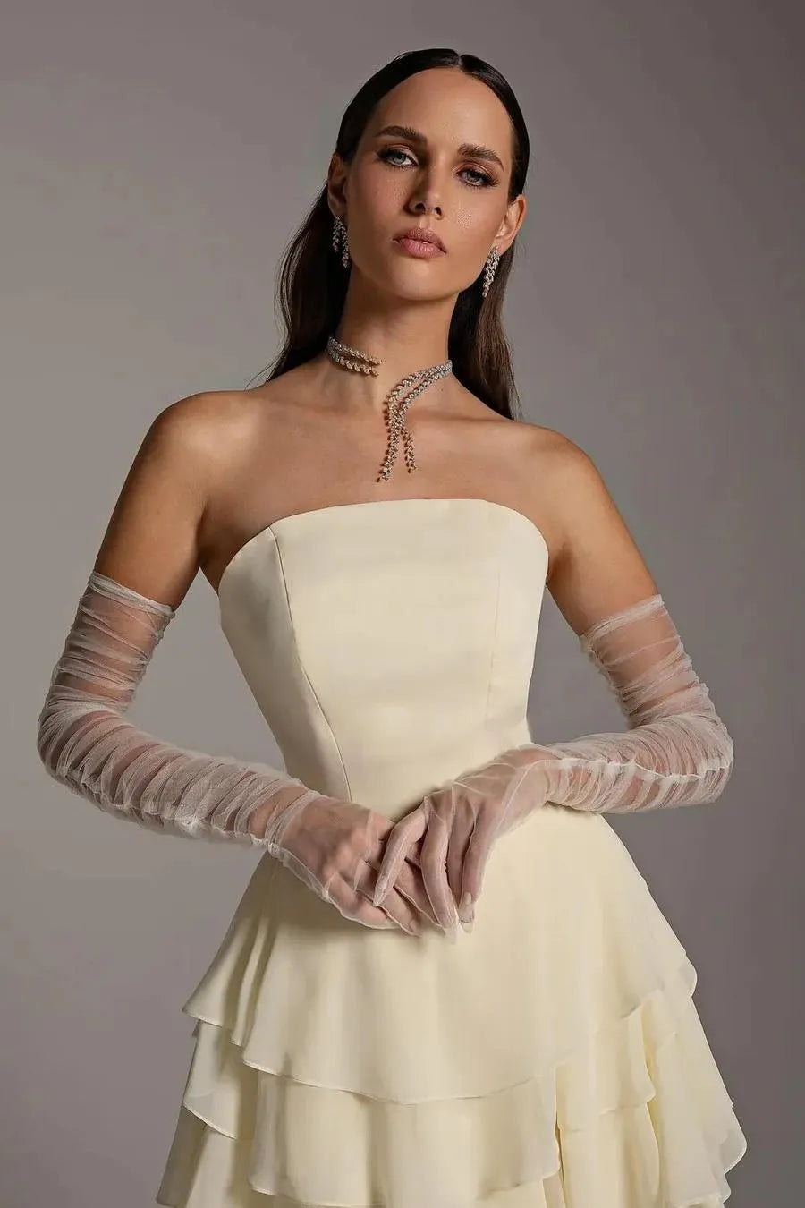 Charming Daffodil Chiffon Sleeveless Strapless Long Cake Prom Dress with Gloves