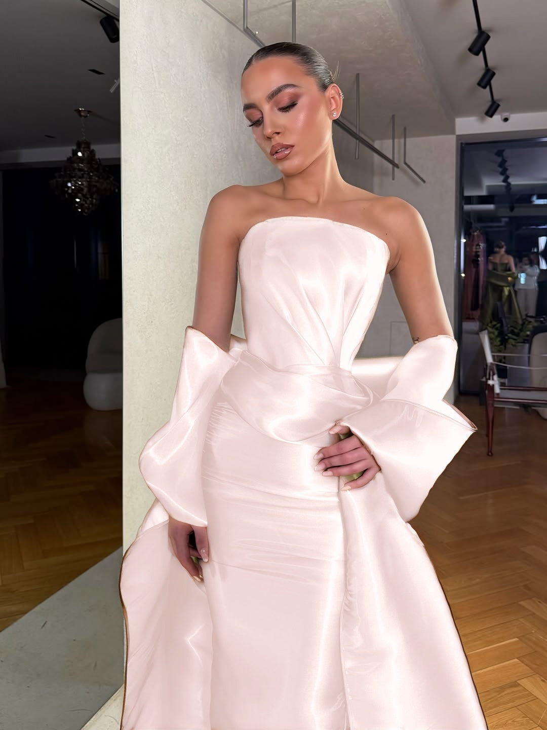 Dreamy Green Satin Strapless Sleeveless Long Prom Dress with Bow