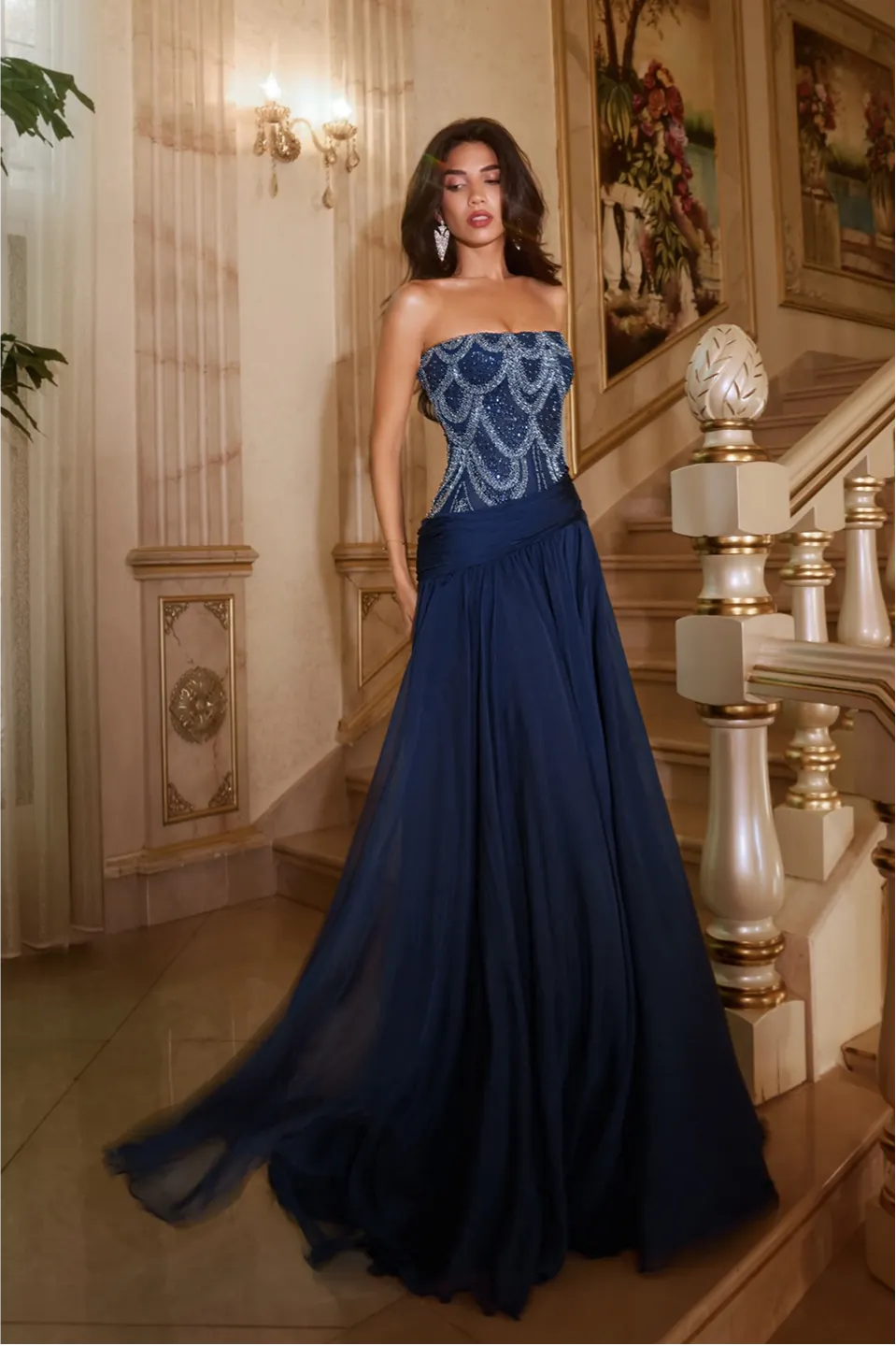 Exquisite DarkNavy Chiffon Sleeveless Strapless Prom Dress with Sequins