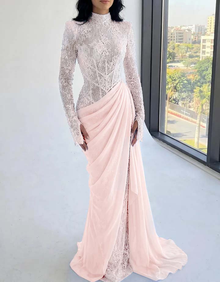 Chic High Neck Long Sleeves Beaded Applique Pleated Prom Dress with Train