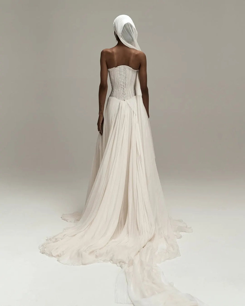 Simple Ivory Chiffon Sleeveless Strapless Long Prom Dress with Train