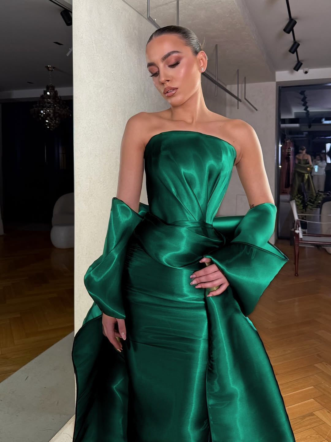 Dreamy Green Satin Strapless Sleeveless Long Prom Dress with Bow