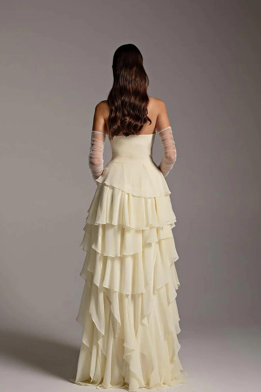 Charming Daffodil Chiffon Sleeveless Strapless Long Cake Prom Dress with Gloves