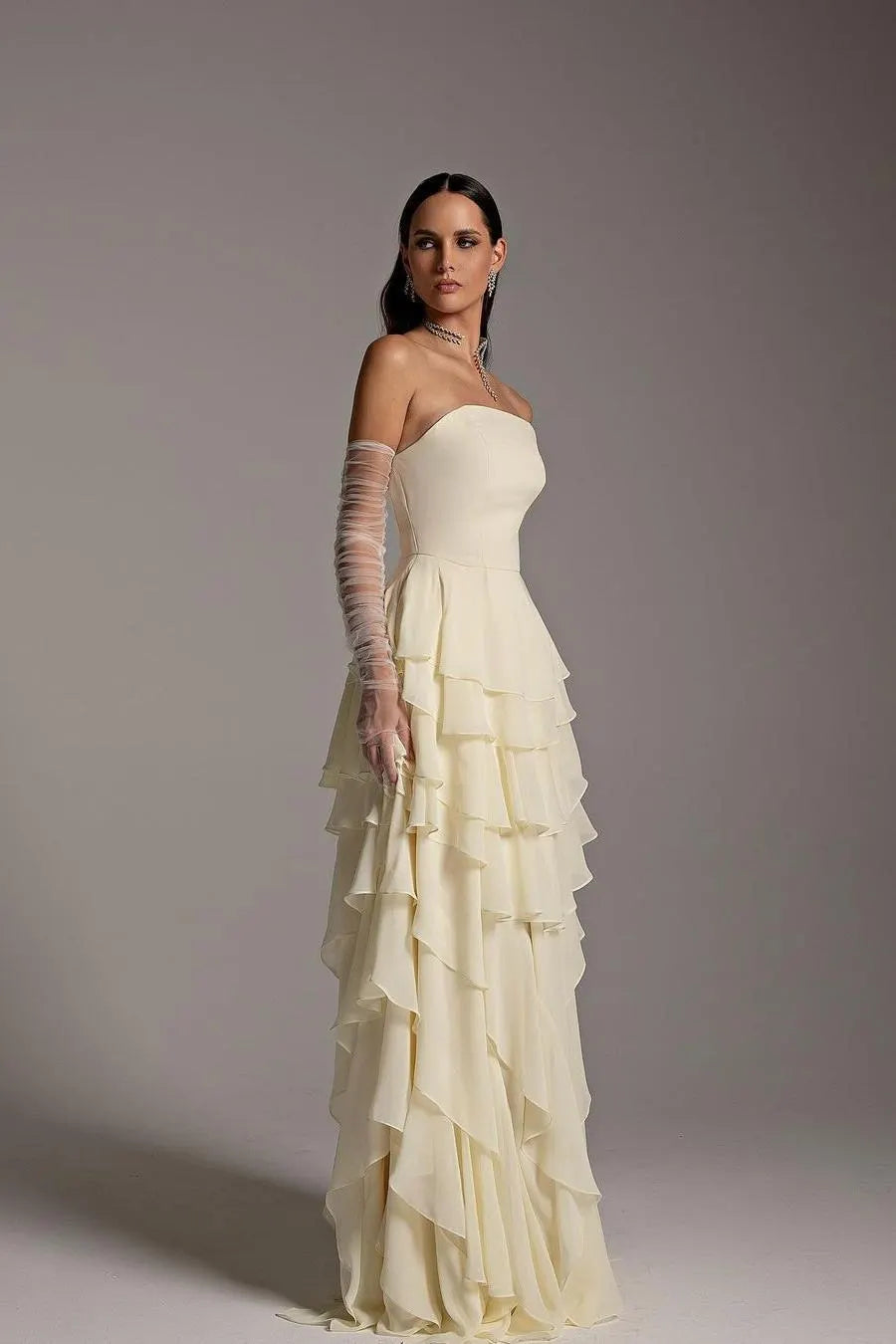 Charming Daffodil Chiffon Sleeveless Strapless Long Cake Prom Dress with Gloves
