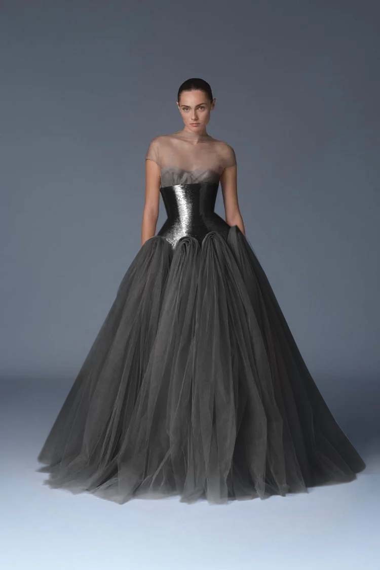 Stunning Dusty Rose Tulle Sleeveless Sweetheart Long Prom Dress with Corset