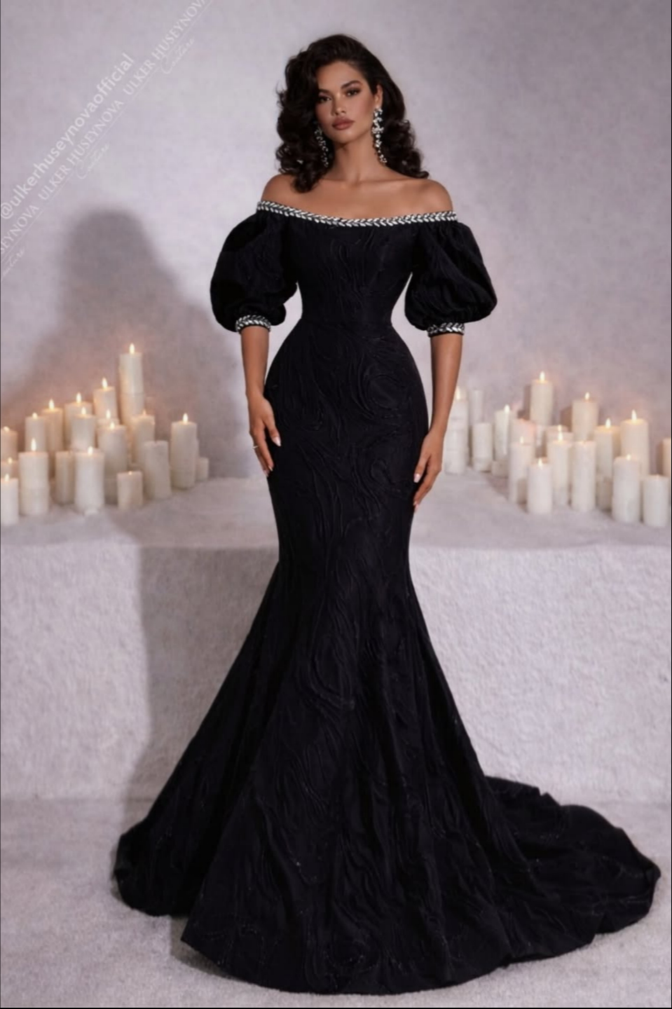 Stunning Black Strapless Off the Shoulder Bubble Sleeves Sweep Prom Dress