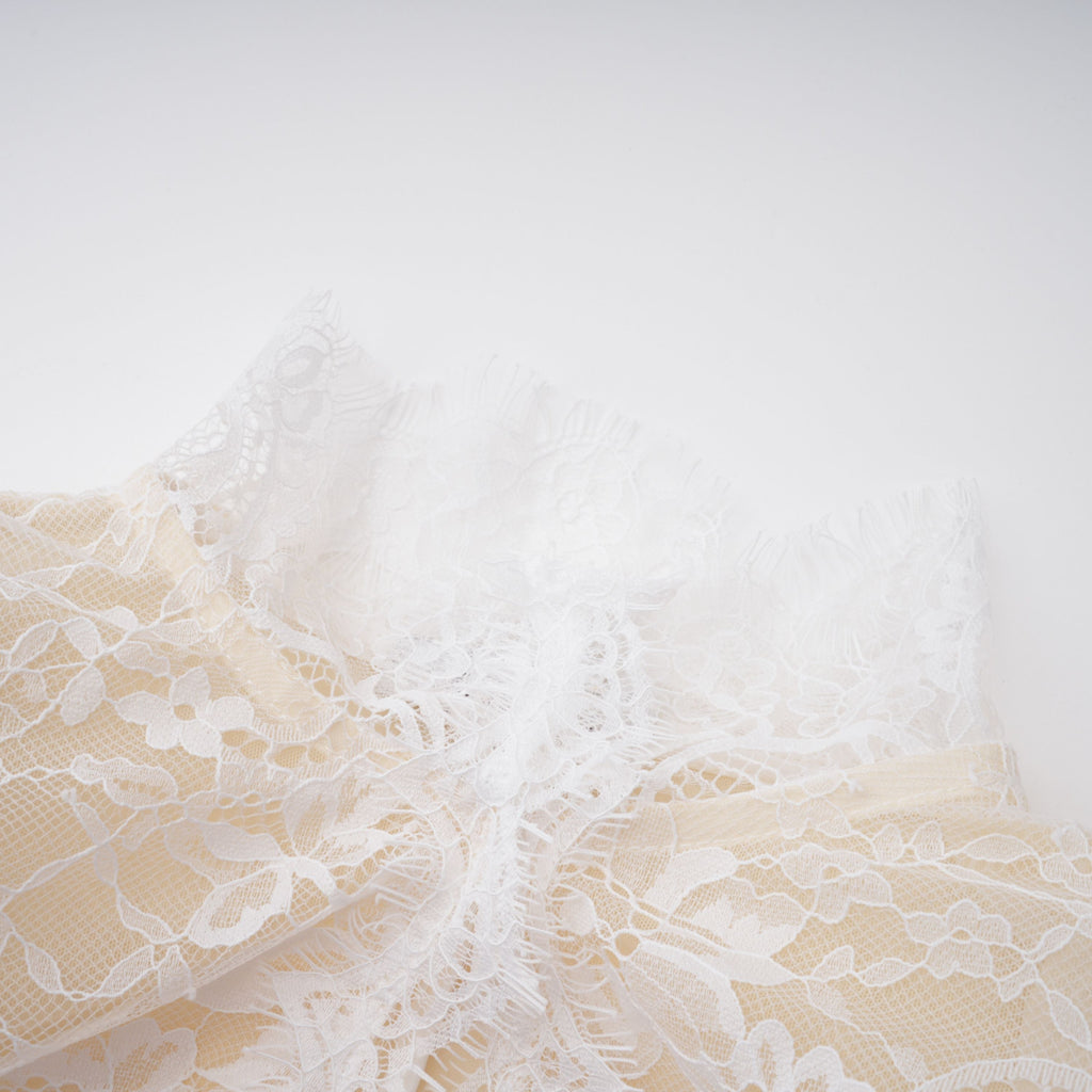 Adèle White Puff Floral Blouse & Mermaid Skirt Set