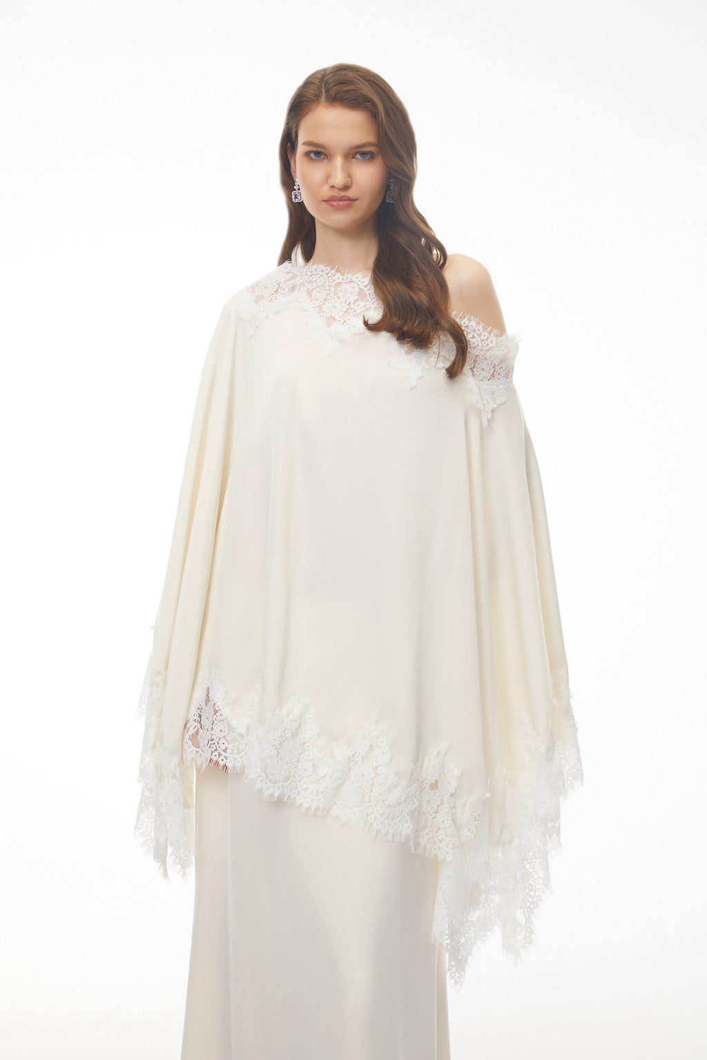 Carlota Cream Cape & Skirt Set with Lace Trim