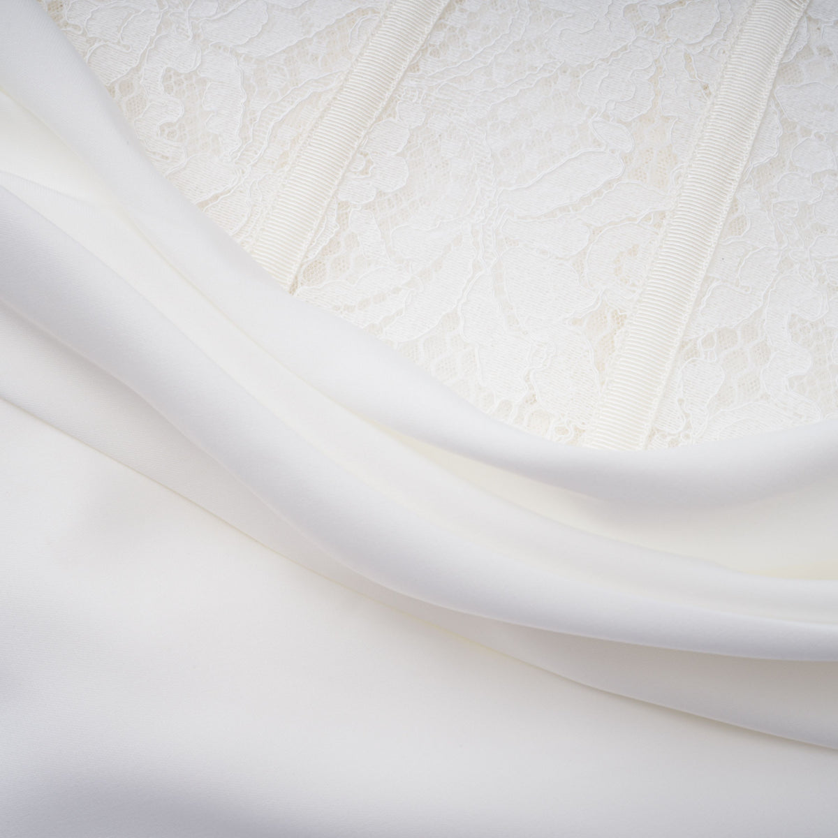 Siosi White Ruched Top & Skirt Set with Lace Trim
