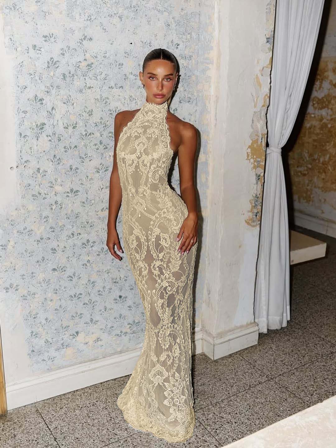 Feminine White Halter Sleeveless Lace Backless Prom Dress