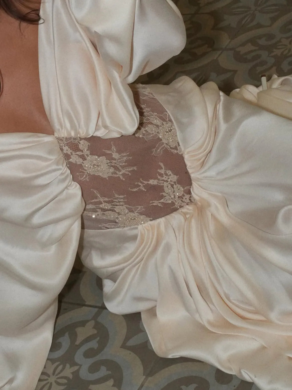 Stunning White Satin Long Sleeves V Neck Long Prom Dress with Pleated