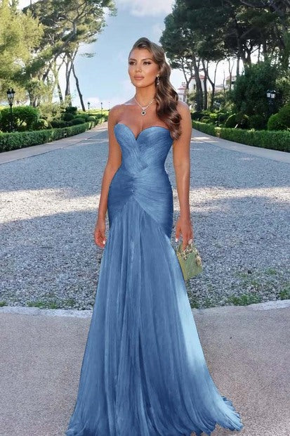 Glamorous Sweetheart Sleeveless Long Prom Dress with Pleated