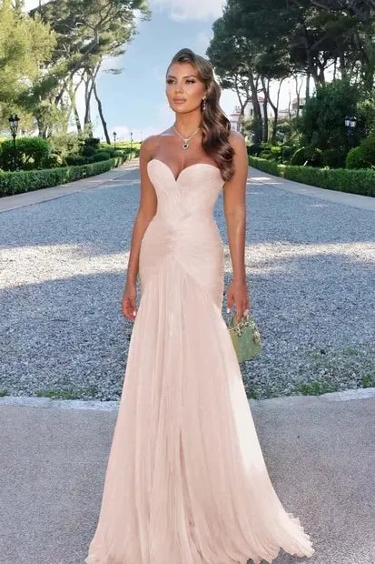 Glamorous Sweetheart Sleeveless Long Prom Dress with Pleated