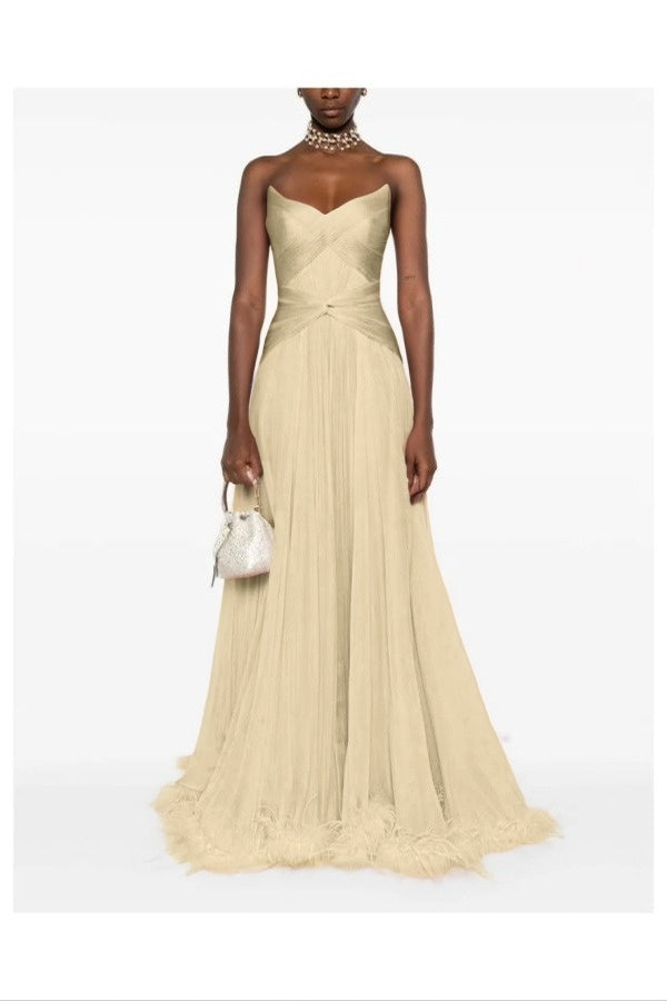 Chic Pink Sweetheart Sleeveless Pleated Prom Dress with Feather