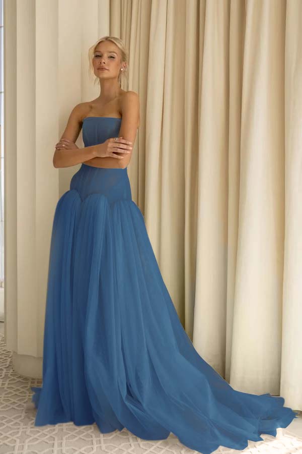 Sexy Sage Tulle Strapless Sleeveless Long Prom Dress with Pleated