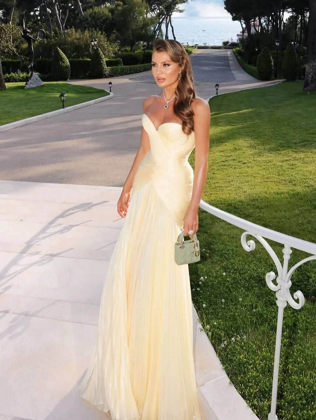 Glamorous Sweetheart Sleeveless Long Prom Dress with Pleated