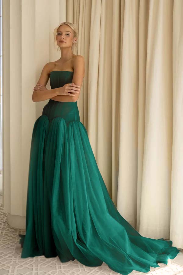 Sexy Sage Tulle Strapless Sleeveless Long Prom Dress with Pleated