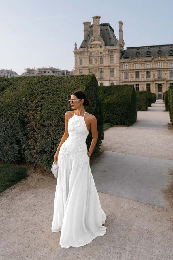 Elegant Yellow Chiffon Halter Sleeveless Applique Prom Dress with Pleated